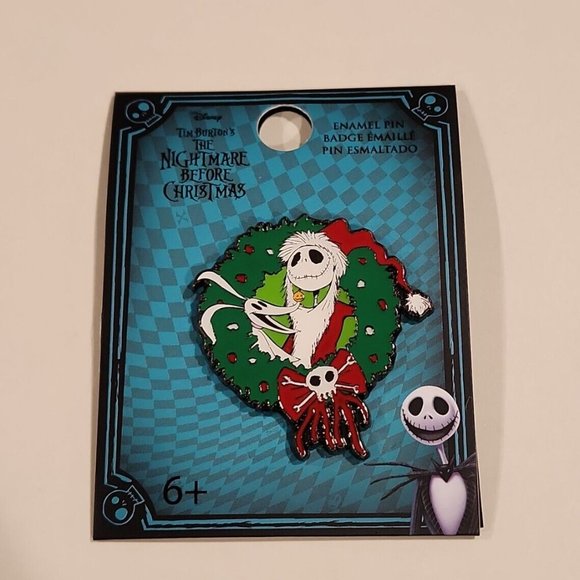 Loungefly Disney NBC Jack Skellington & Zero Holiday Wreath Enamel Pin NEW - Picture 2 of 10